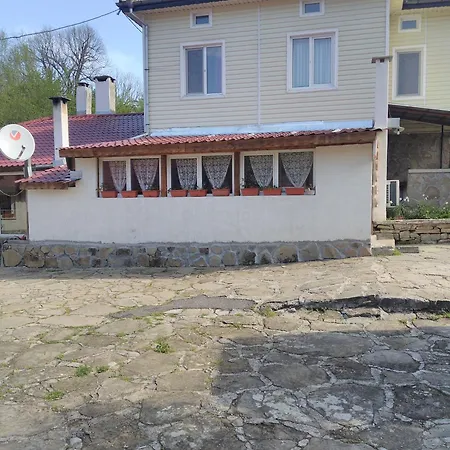 кацарила Βίλα Γκάμπροβο