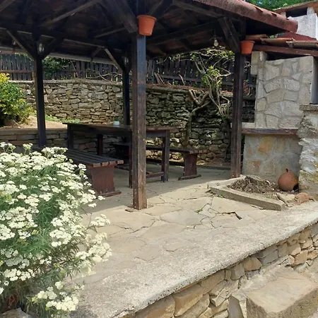 וילה кацарила *