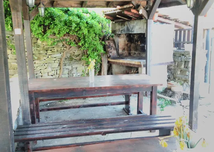 Villa кацарила